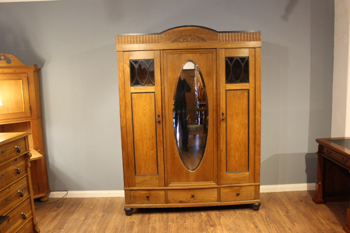  Antiker Spiegelschrank dreitürig Art déco (Art.-Nr.: 05090)