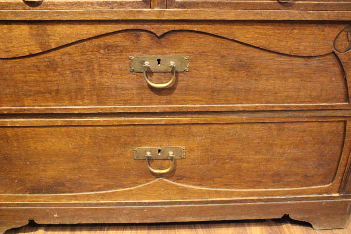  Große Kommode antik Jugendstil, vier Schubladen (Art.-Nr. 04327)