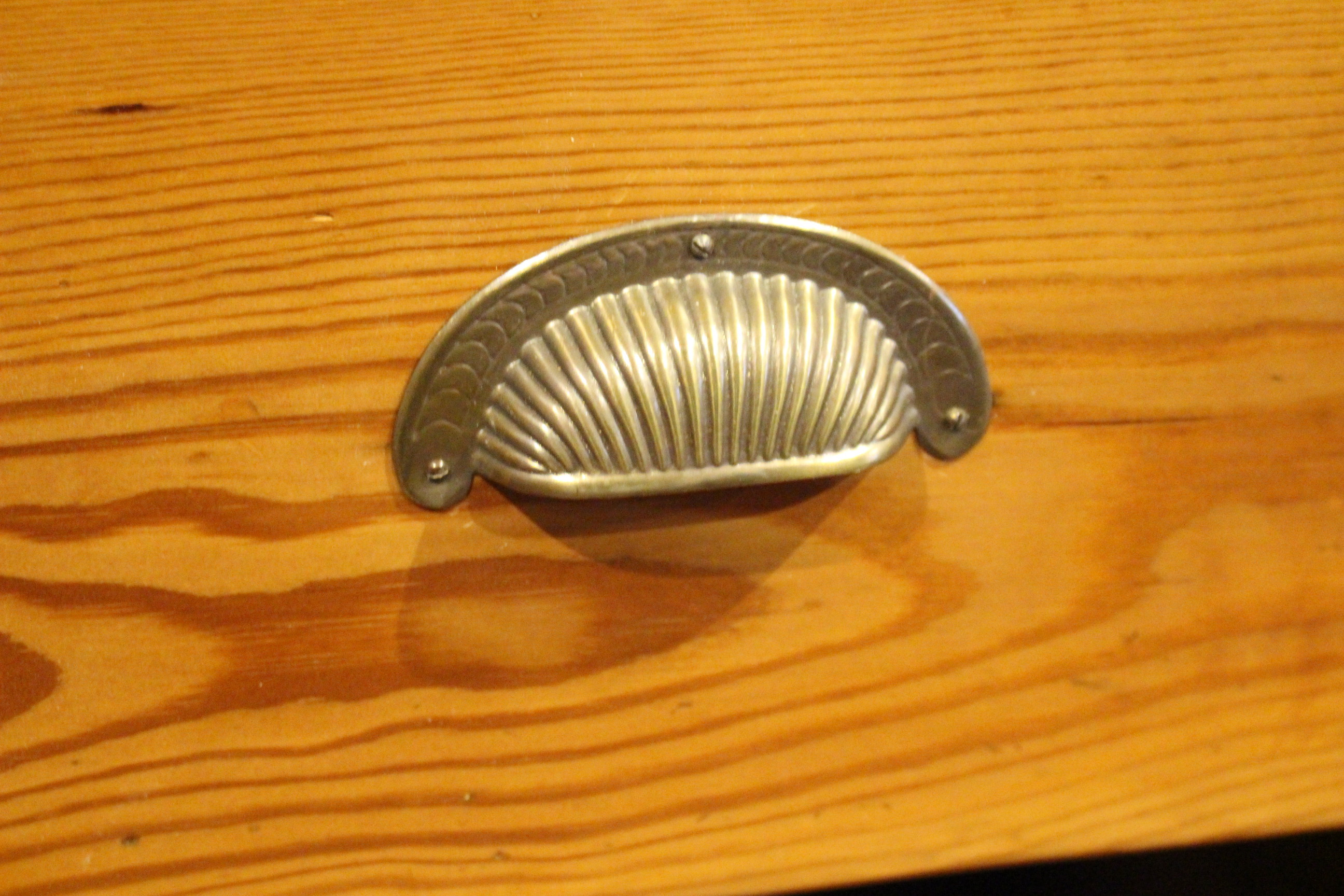  Schöner antiker Küchenschrank, Buffet im Jugendstil (Art.-Nr. 03762)