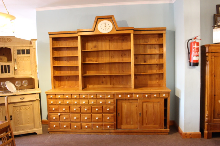 Anrichten Truhen und Sideboards