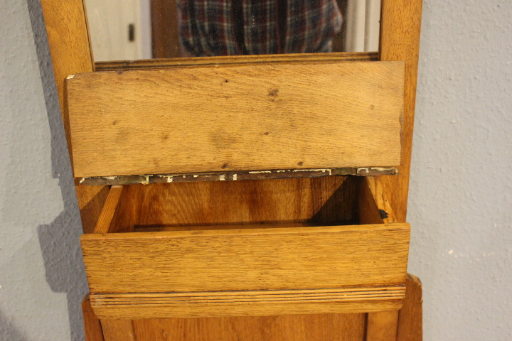 Antike Garderobe Jugendstil (Art.-Nr. 05242)