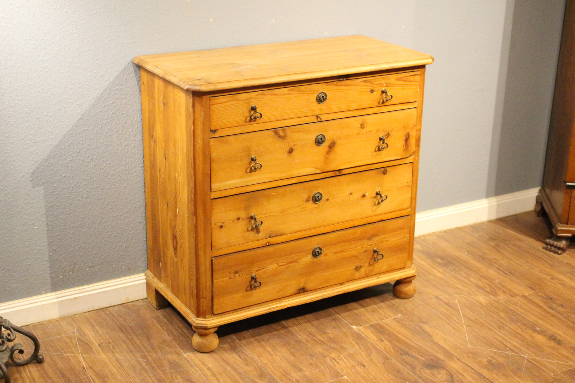 Antike Kommode Biedermeier Kiefer (Art.-Nr. 05139)