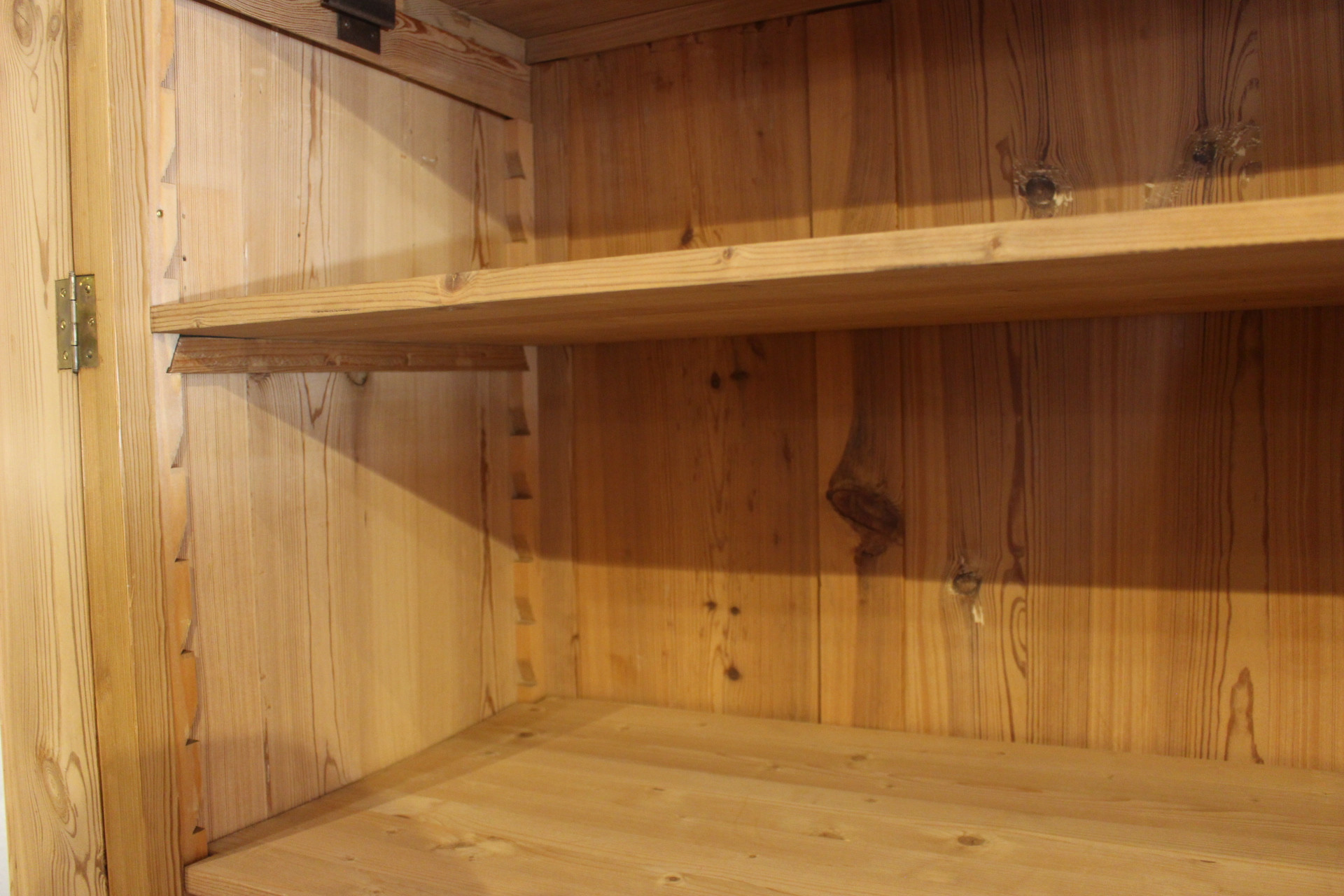 Antike Vitrine, Bücherschrank, Bauhaus (Art.-Nr. 05154)