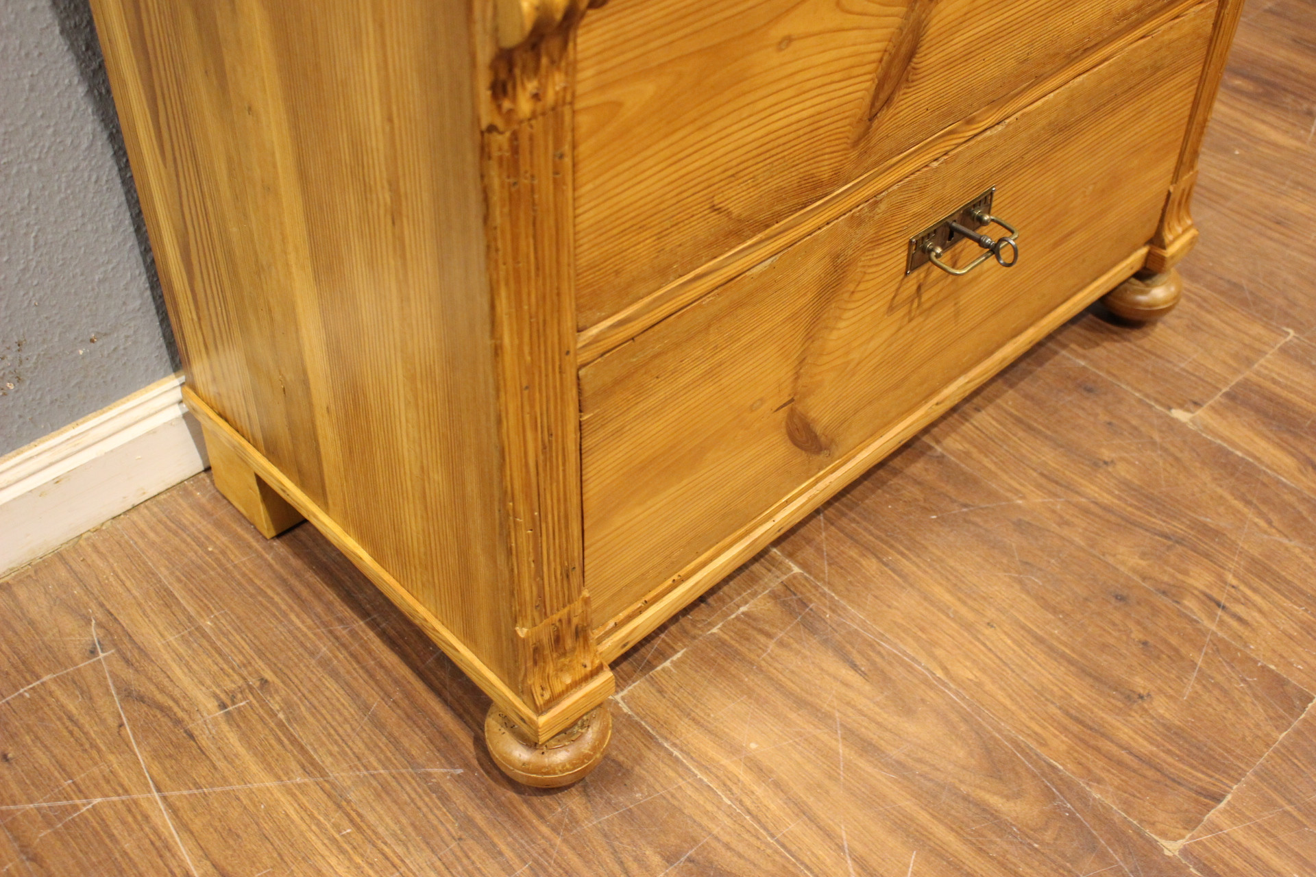 Antike Wäschekommode, drei Schubladen, Gründerzeit (Art.-Nr. 05127)