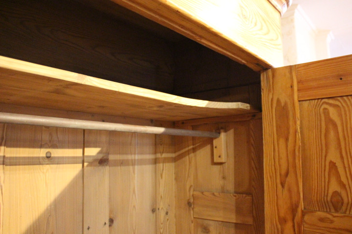 antiker Bremer Sonnenschrank Kleiderschrank Biedermeier (Art.-Nr. 05253)