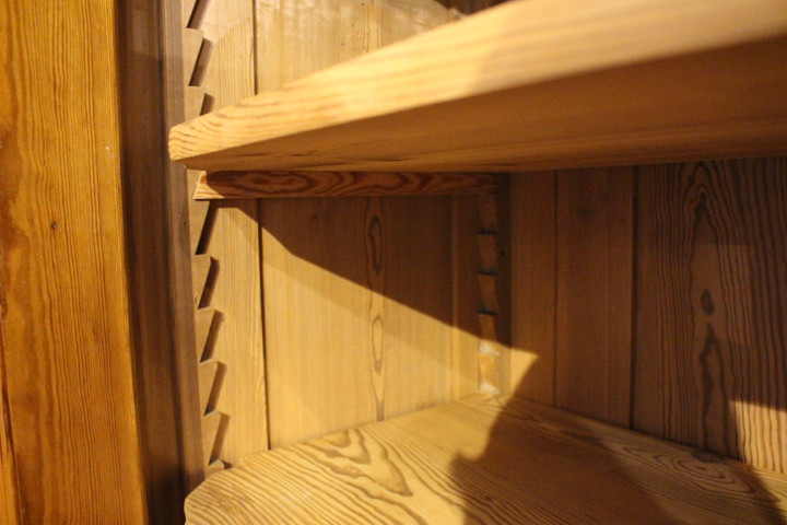 Bremer Sonnenschrank Kleiderschrank Biedermeier Kiefer (Art.-Nr. 05258)