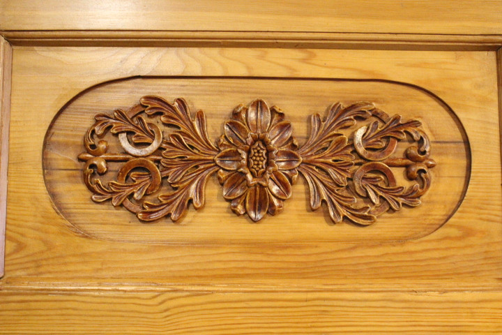Bremer Sonnenschrank Kleiderschrank Biedermeier Kiefer (Art.-Nr. 05258)