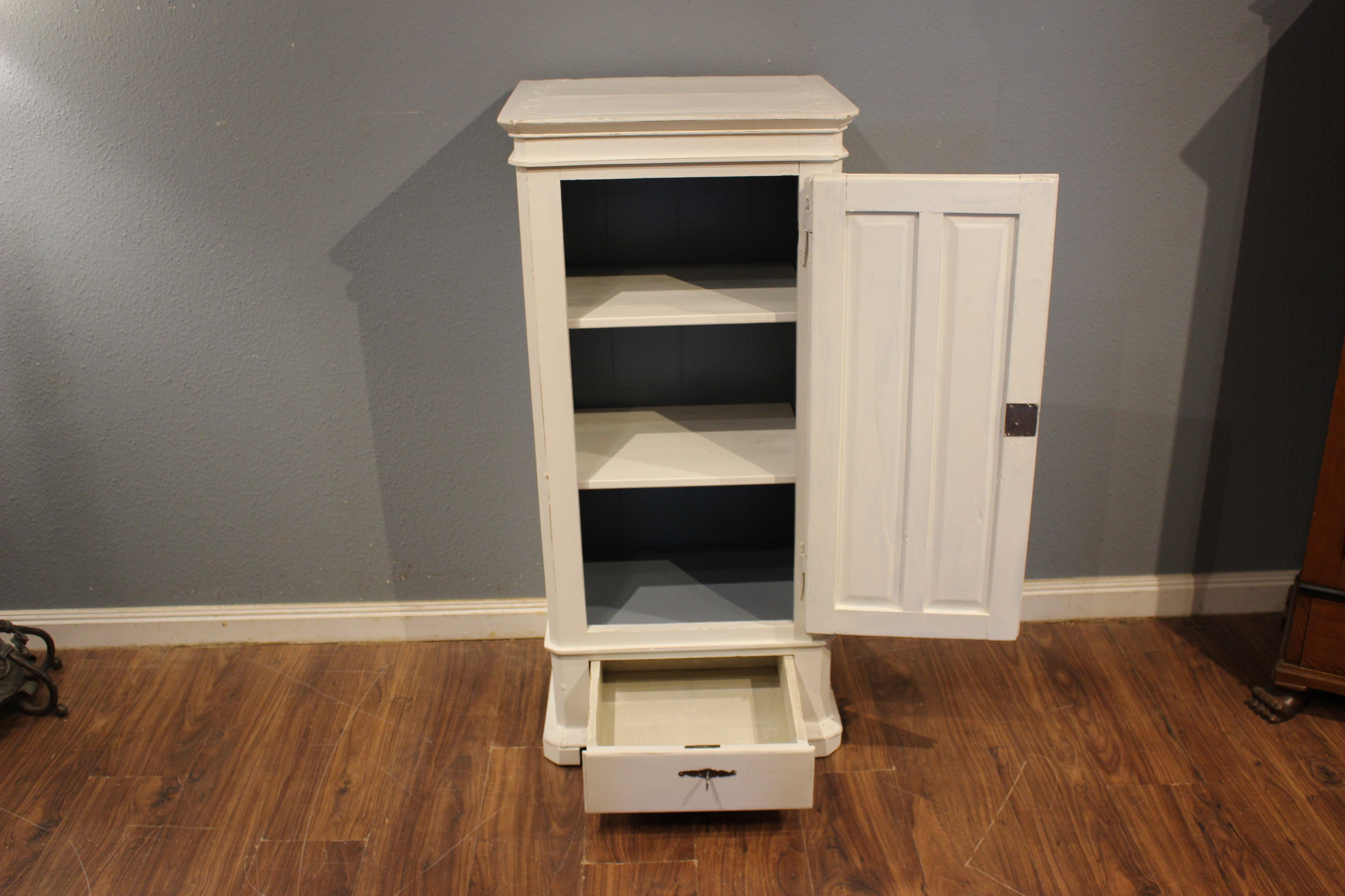 Antiker dänischer Schränkchen, Biedermeier (Art.-Nr. 05117)