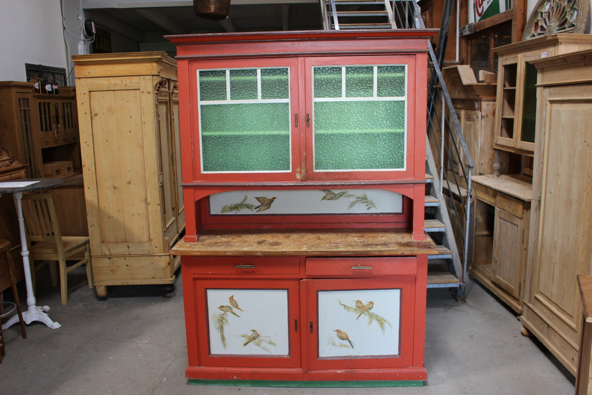 Antikes Küchenbuffet, Jugendstil