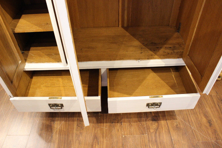 antiker Kleiderschrank, Wäscheschrank mit großem Spiegel, Art déco (Art.-Nr. 04971)