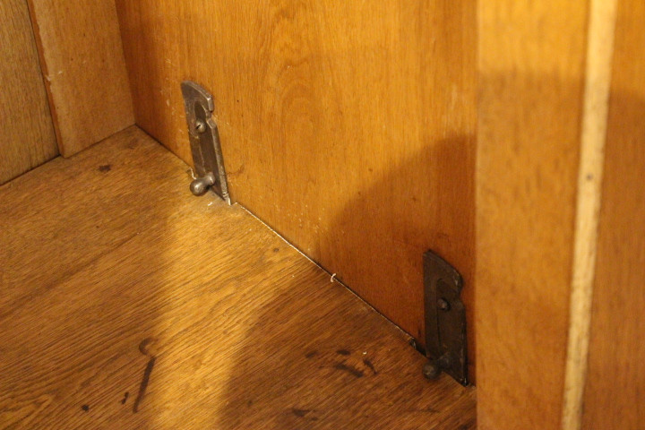 antiker Kleiderschrank, Wäscheschrank mit großem Spiegel, Art déco (Art.-Nr. 04971)