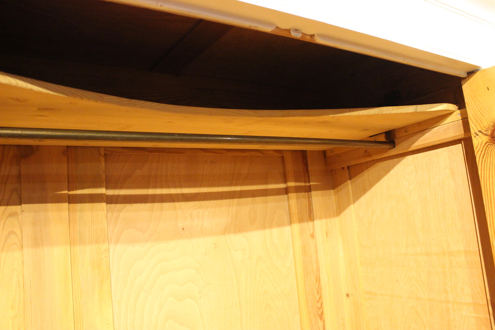 antiker Kleiderschrank, Wäscheschrank mit großem Spiegel, Art déco (Art.-Nr. 04645)