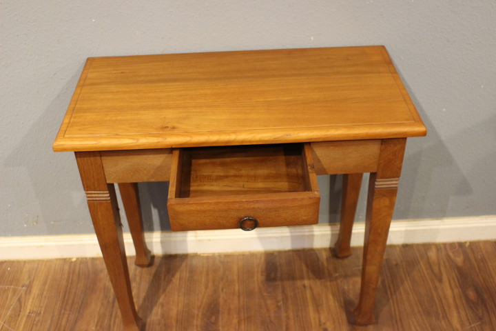 antiker Konsoltisch, Beistelltisch mit Schublade, Teakholz (Art.-Nr. 04840)