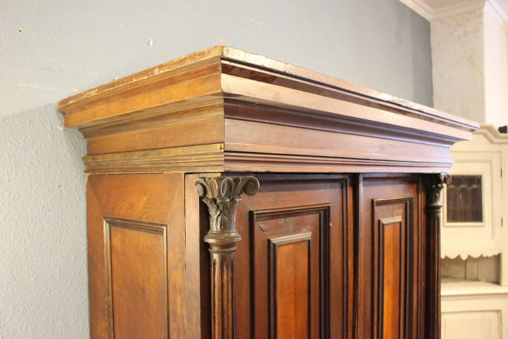 antiker Schrank Gründerzeit mit Schubladen (Art.-Nr. 05230)