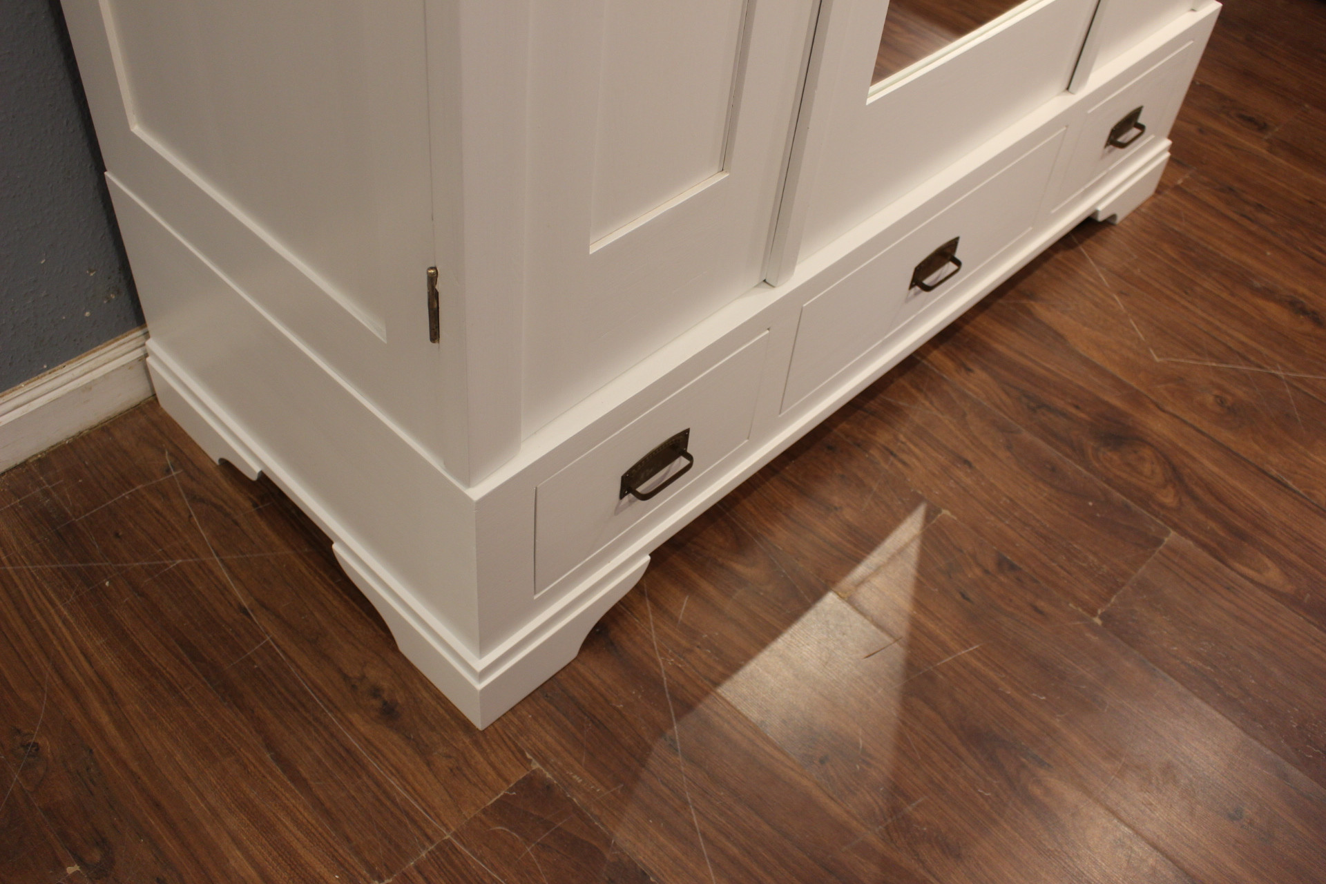 Antiker Schrank mit Spiegel,  weiß, Art déco (Art.-Nr. 05142)