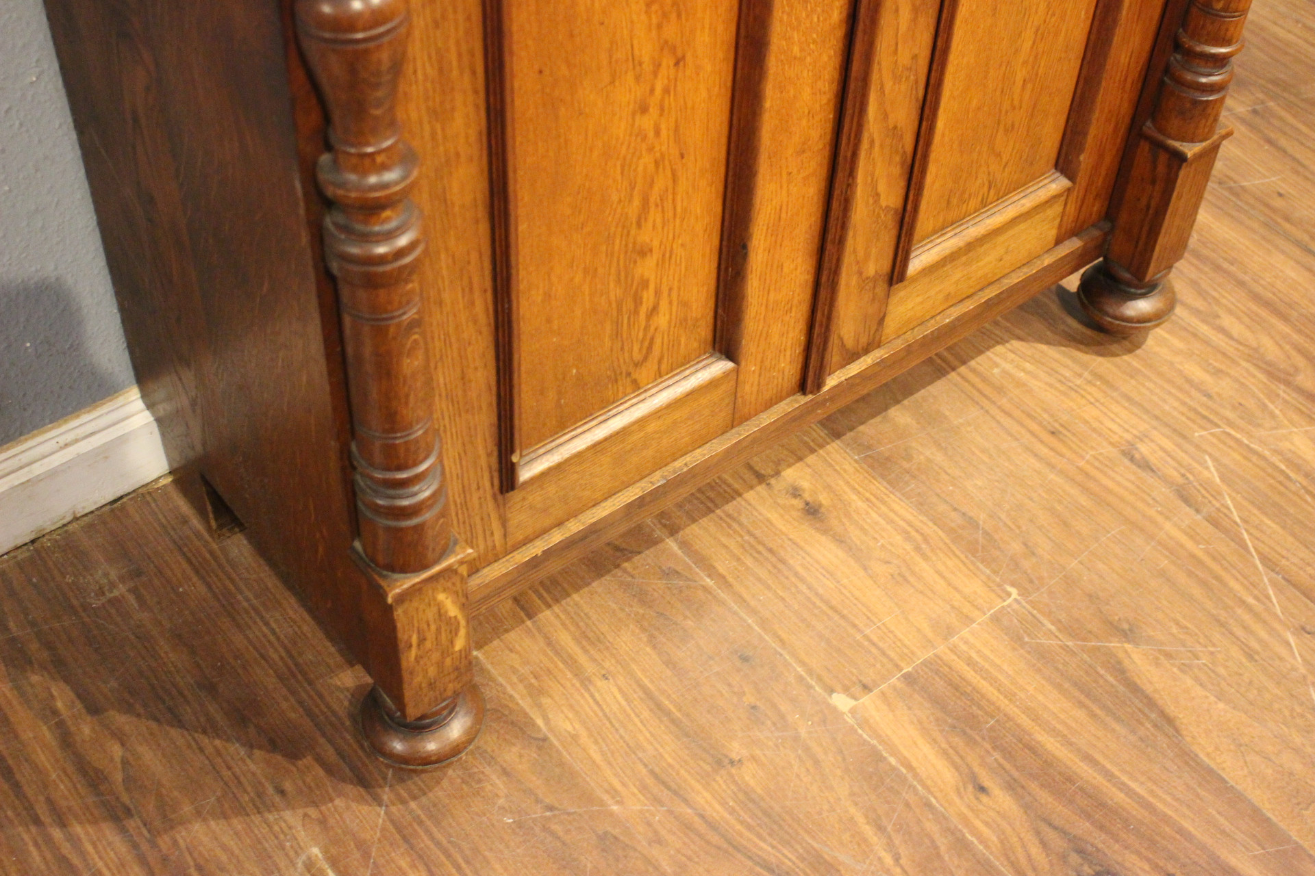 Antikes Vertiko, Jungendstil (Art.-Nr. 05147)