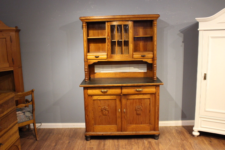 Art Deco Küchenschrank, Weichholz Kiefer (Art.-Nr.: 05099)