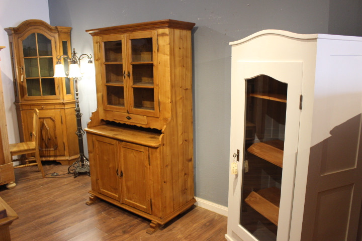 antike Küchenbuffets  Küchenschränke