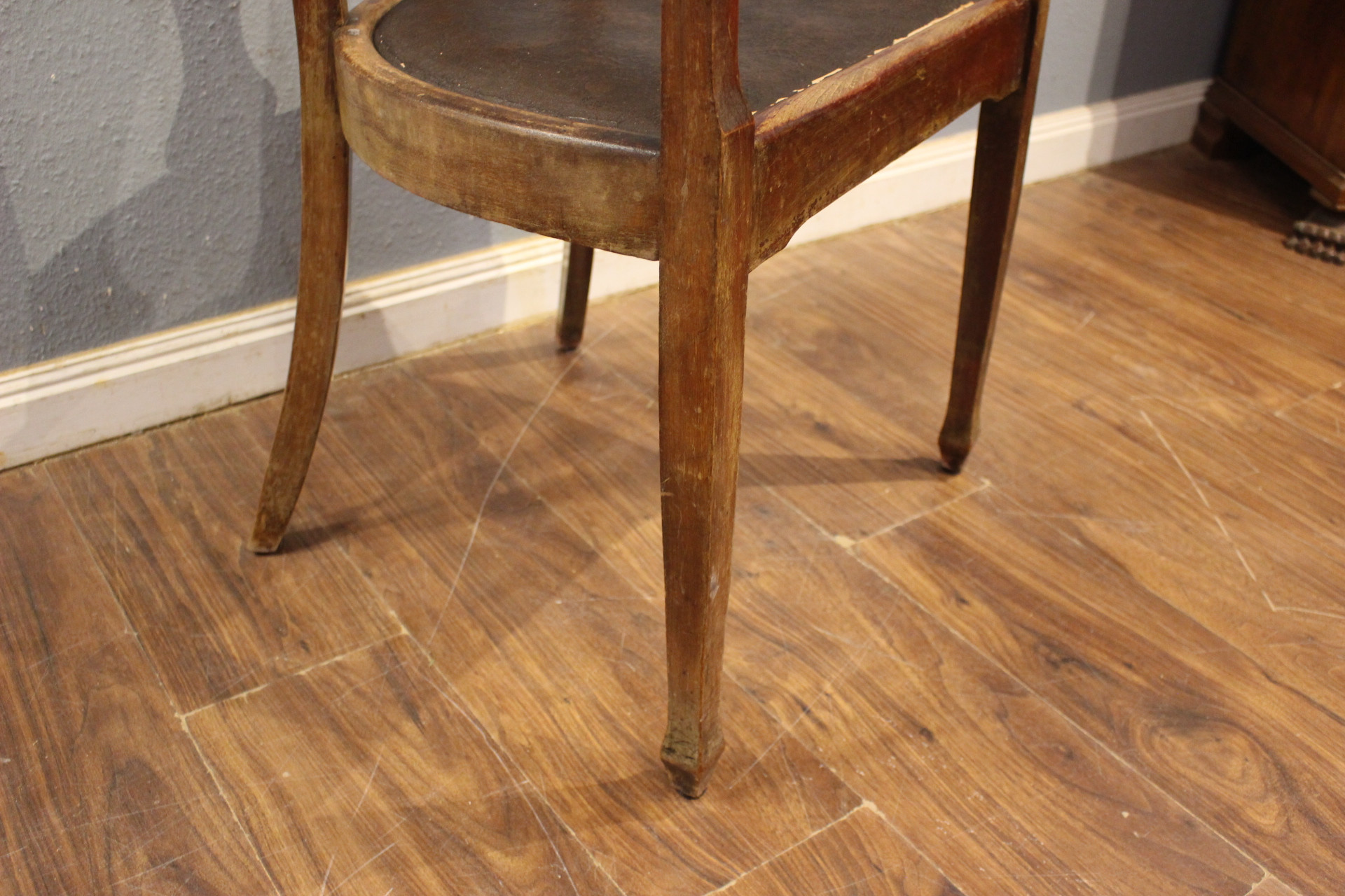 Armlehnenstuhl, Bürostuhl, Jugendstil (Art.-Nr. 05150)