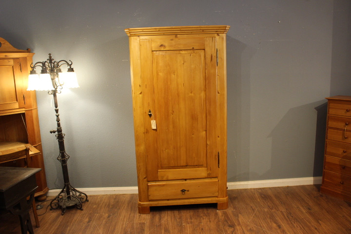 Bauernschrank, Dielenschrank, eintürig, Biedermeier (Art.-Nr.: 04995)