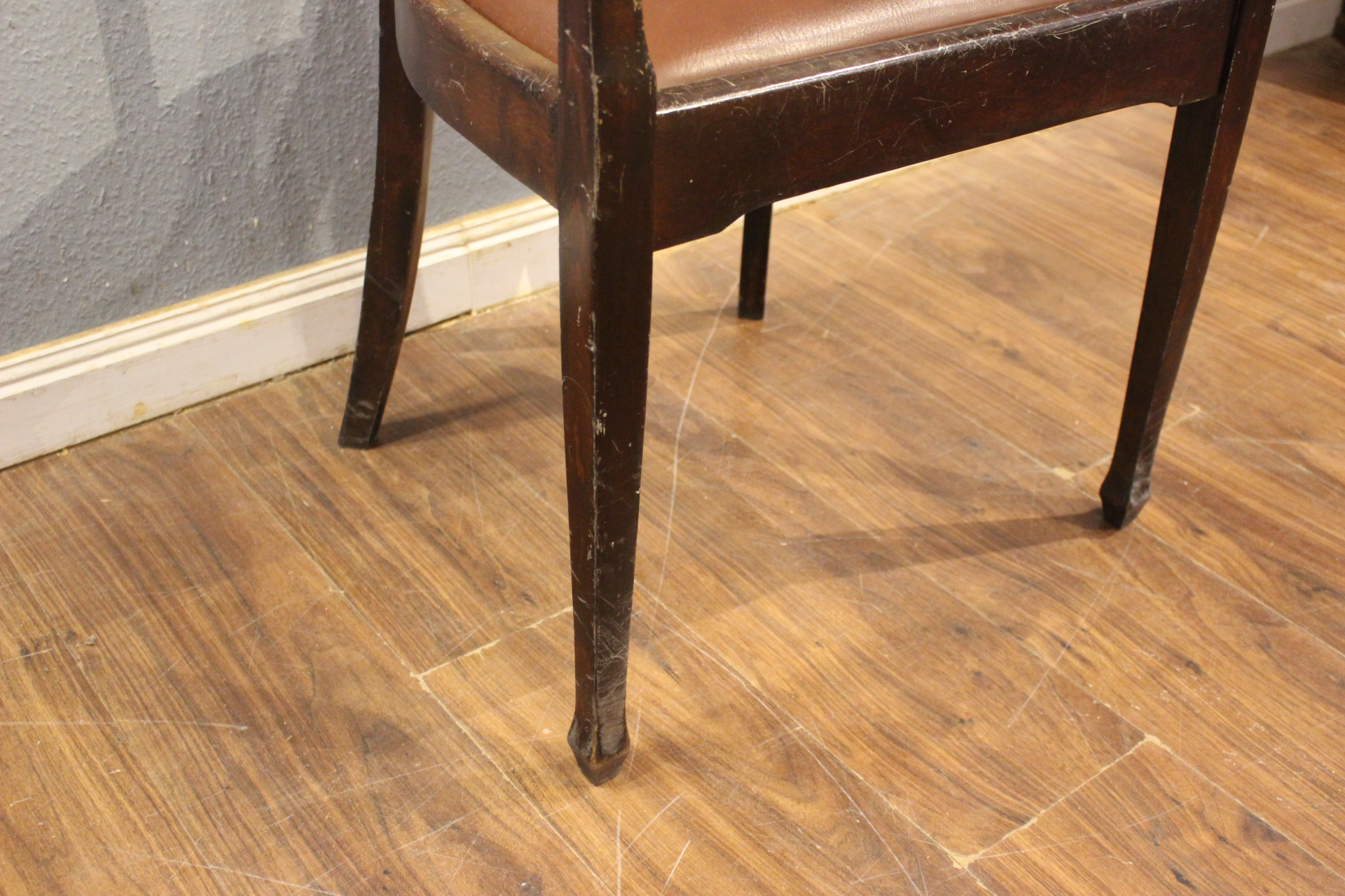 Bürostuhl Armlehnenstuhl 20er Jahre (Art.-Nr. 05149)