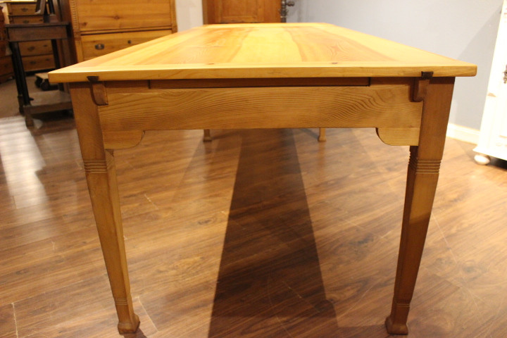 Esstisch, Gesindetisch zum Vergrössern, Jugendstil Nachbau (Art.-Nr. 05116)