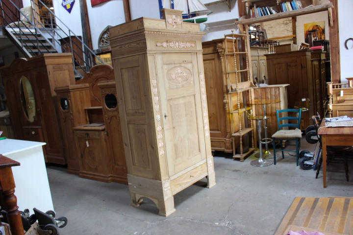  Dielenschrank, eintürig mit Schublade, Biedermeier (Art.-Nr. 05069)