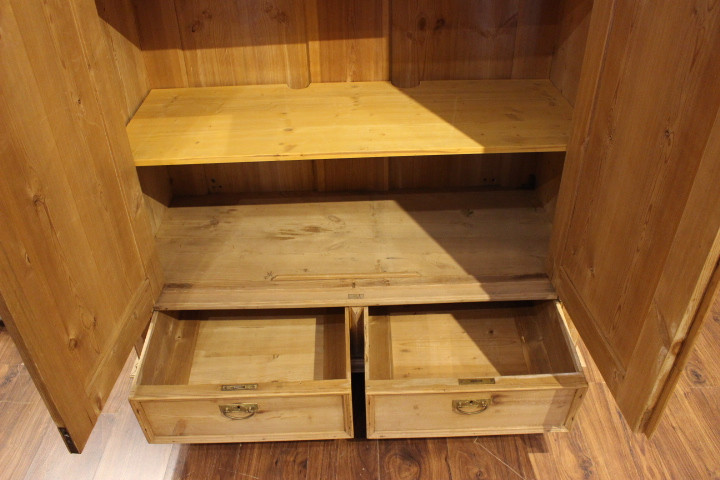 Großer Wäscheschrank Gründerzeit (Art.-Nr. 05239)