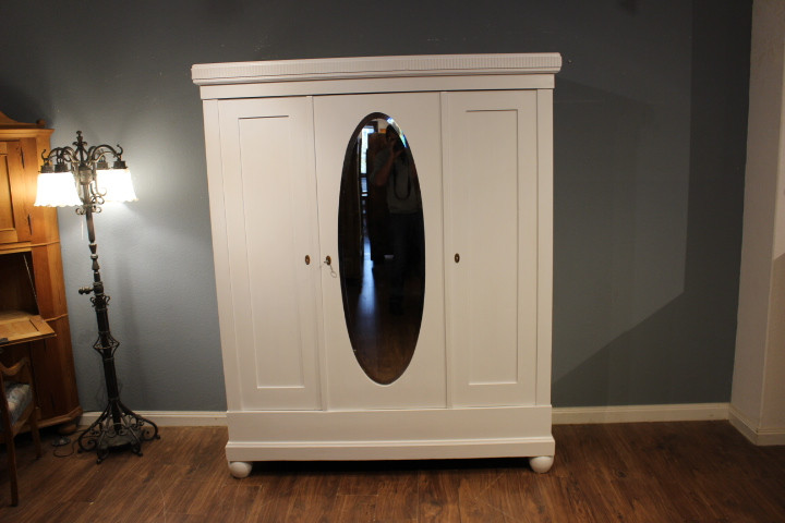 Kleiderschrank, Spiegelschrank, Art déco, Kiefer antik (Art.-Nr. 04845)