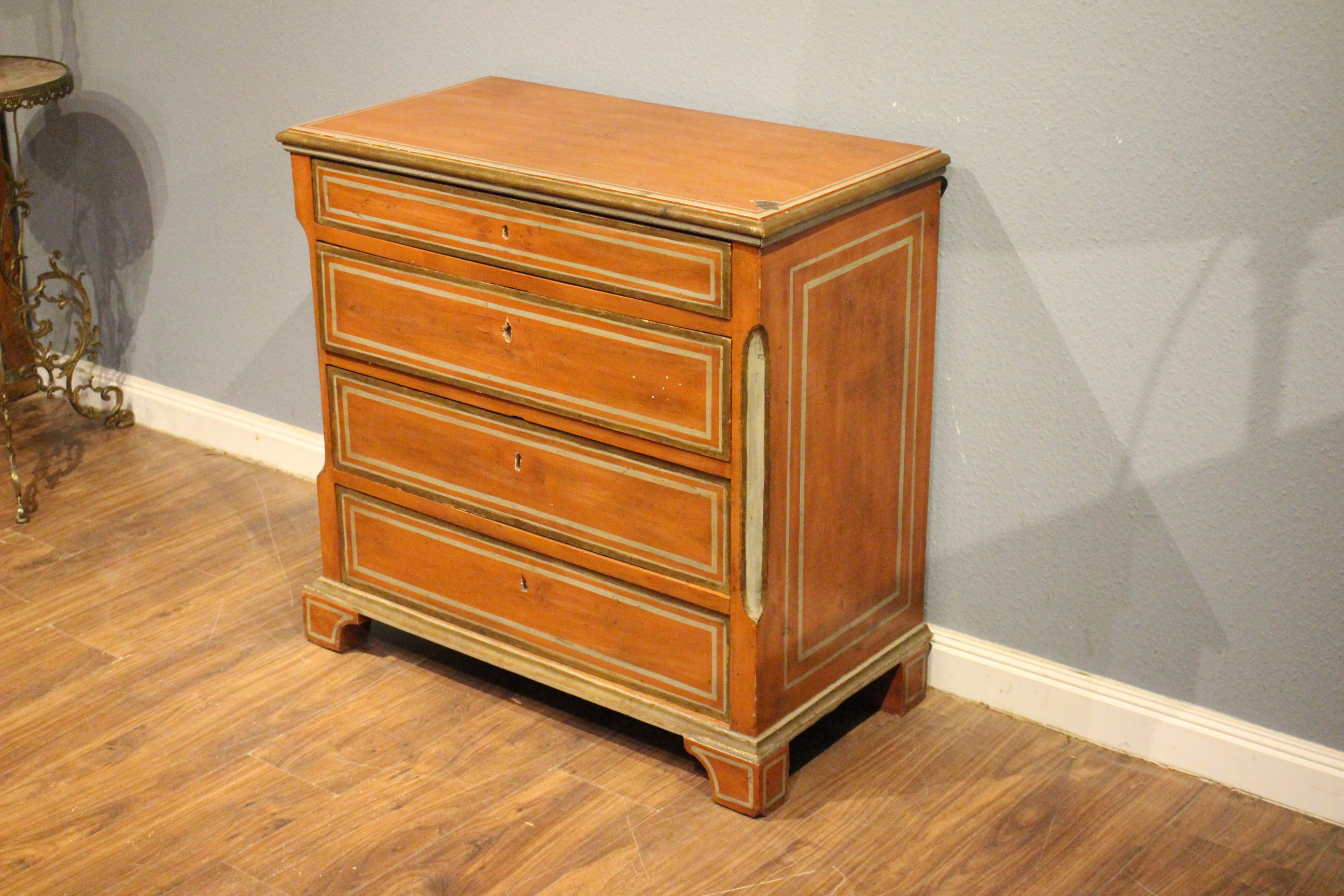 Kleine antike Kommode Biedermeier  (Art.-Nr.: 03998)