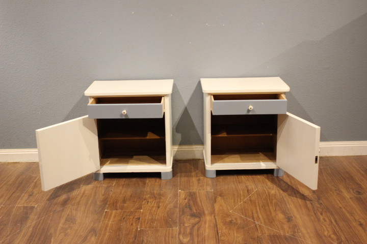 Kleine Nachtschränke Kiefer antik (Art.-Nr. 05108)