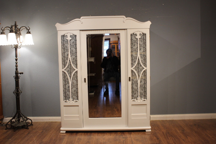 Schränke Zweitürig Mittlere Größe