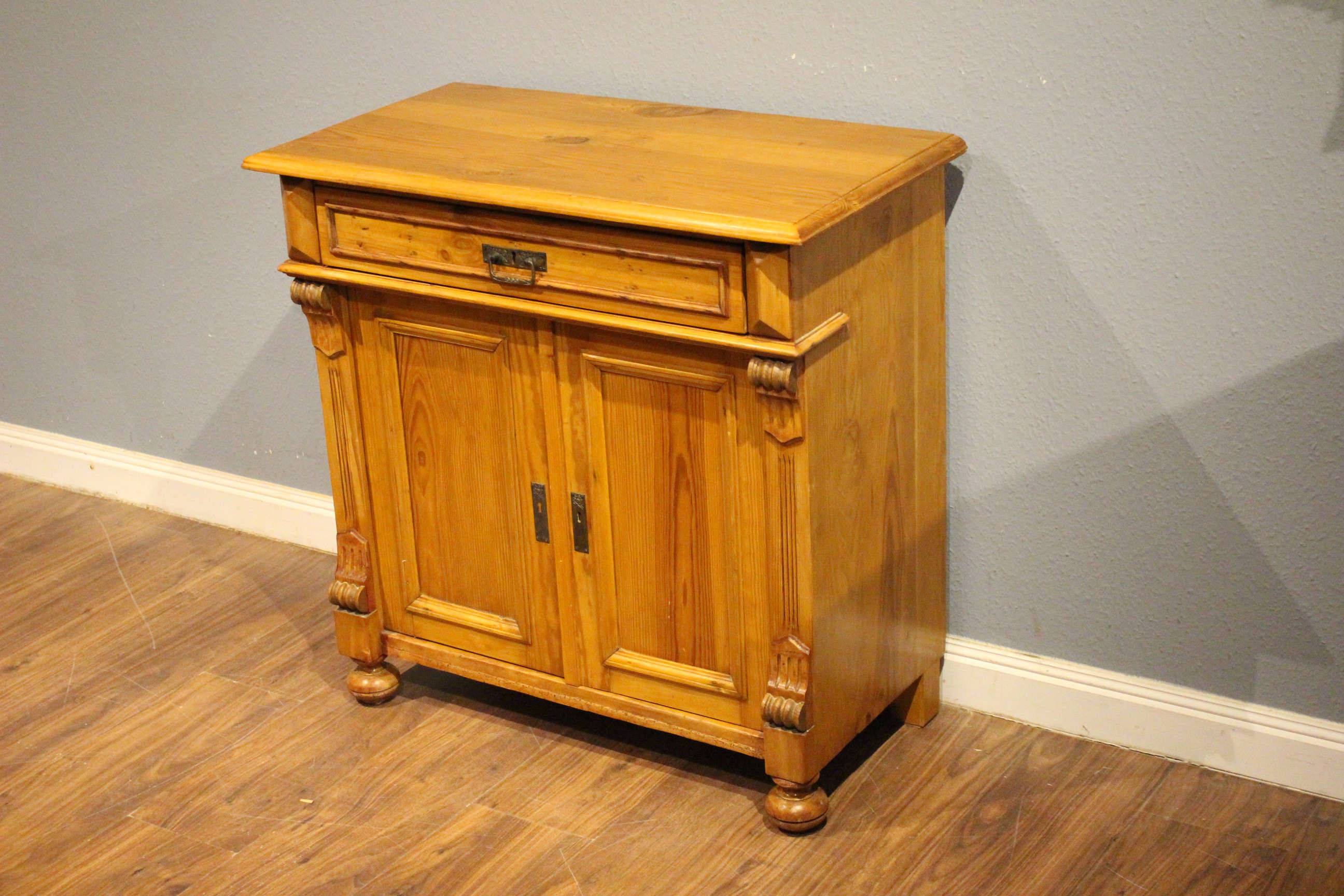 Kommode Holz Antik