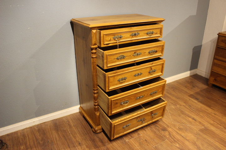 Kommode antik Gründerzeit, fünf Schubladen (Art.-Nr. 04996)