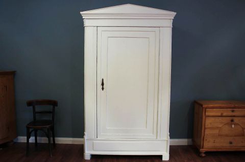  türiger Dielenschrank in Creme weiß (Art.-Nr. 02447)