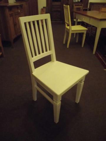 endlich wieder da, Landhausstil Stuhl Model Wenke weiß neu (Art.-Nr. 0430)