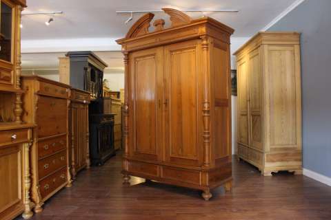 Gründerzeit Dielenschrank Kleiderschrank (Art.-Nr. 02989)