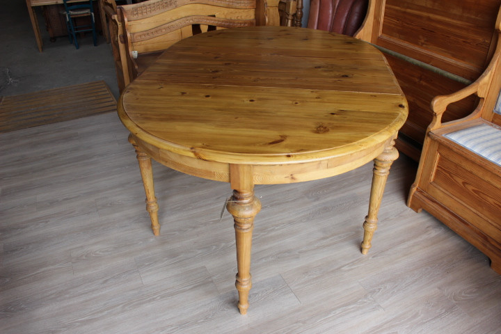 Runder Esstisch mit Einlegeplatte, Kiefer, Schweden 1880 (Art.-Nr. 04858)