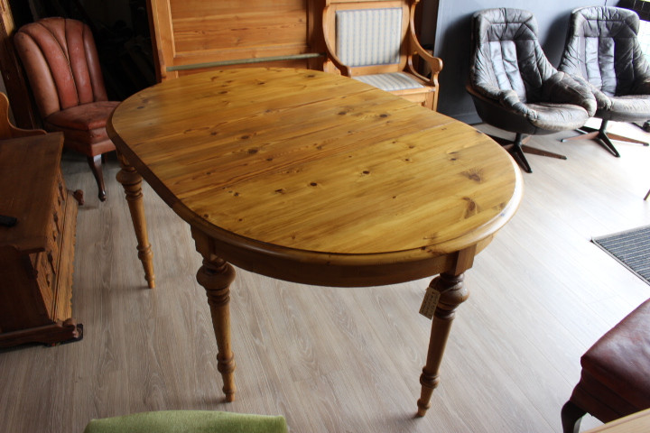 Runder Esstisch mit Einlegeplatte, Kiefer, Schweden 1880 (Art.-Nr. 04858)