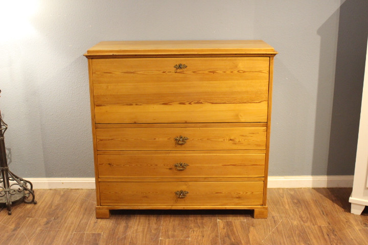 Schreibmöbel Sekretäre Schreibtische und Stehpulte