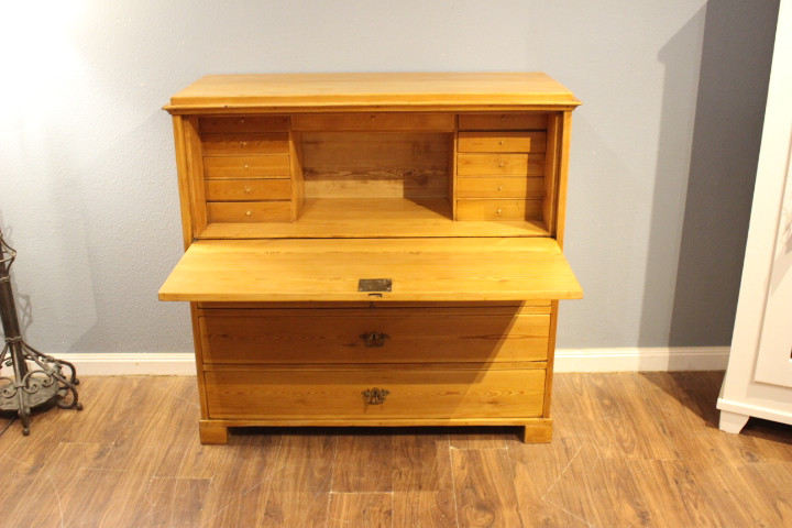 Schreibmöbel Sekretäre Schreibtische und Stehpulte