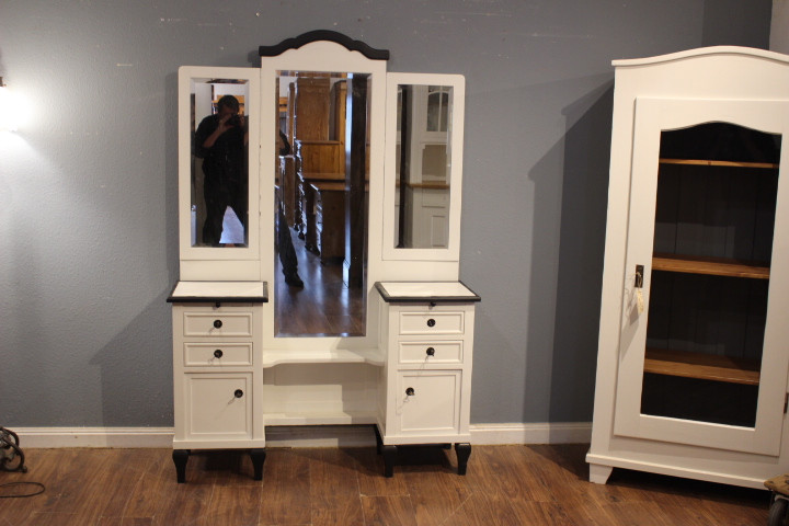 Spiegelkommode, Schminckkommode Jugendstil (Art.-Nr. 04901)