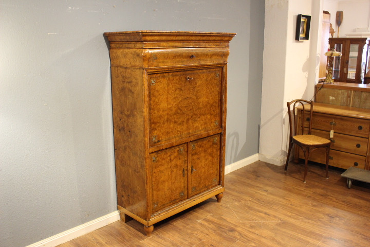 Standsekretär,  original Biedermeier, 1820 (Art.-Nr.: 05080)