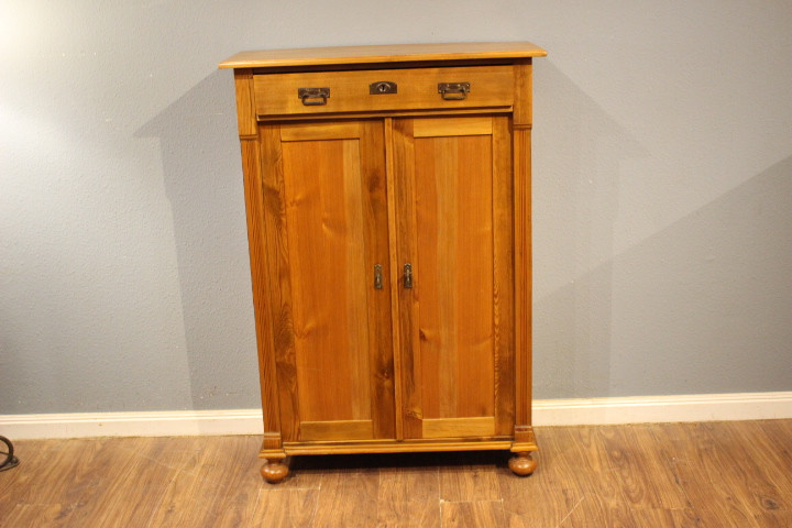 Vertiko, Jugendstil, Kiefer antik  (Art.-Nr. 03240)