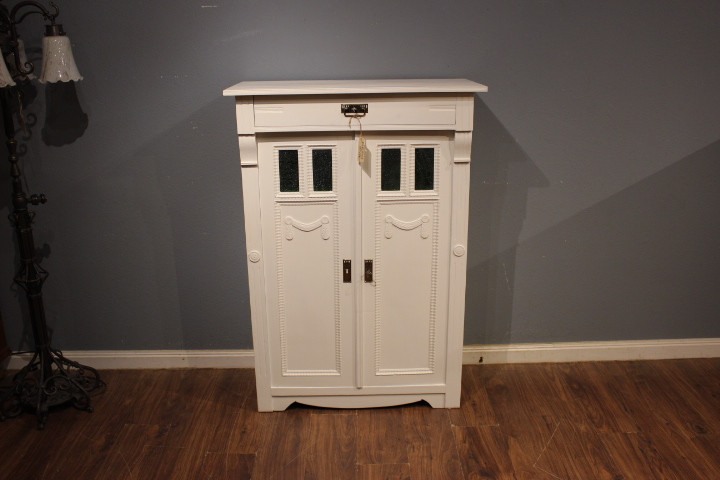 Vertiko, weiß, Jungendstil (Art.-Nr.: 04683)