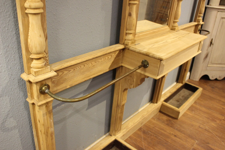 Wandgarderobe Gründerzeit (Art.-Nr. 05240)