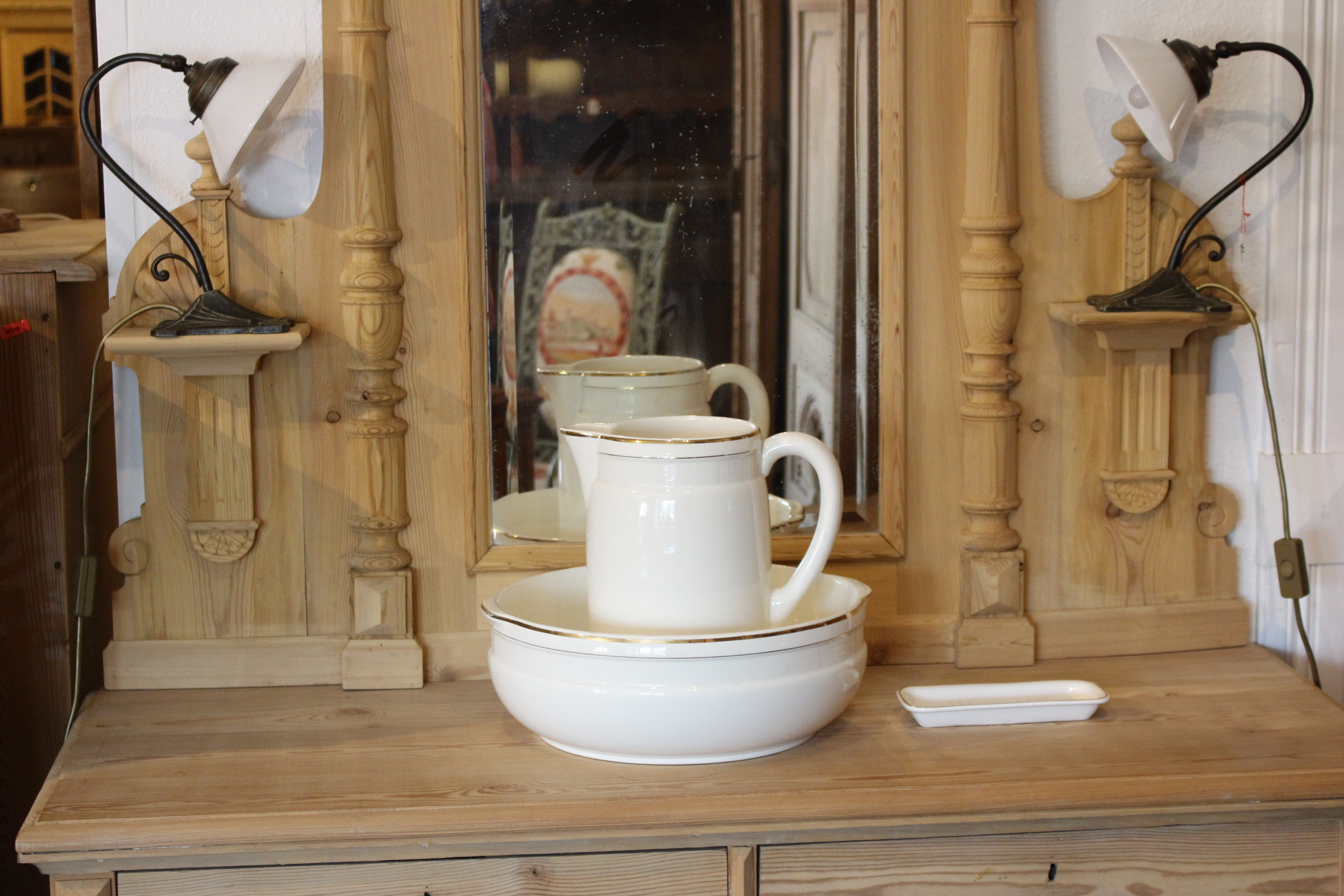Waschschüssel mit Krug und Seifenschale, art déco